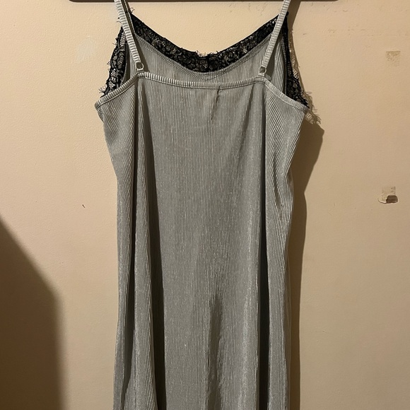 Two Mini Dress - Picture 5 of 7